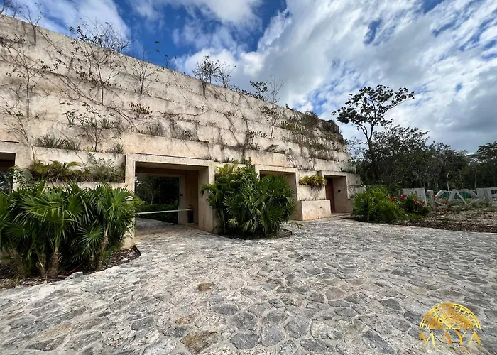 Peregrina Lux Tulum