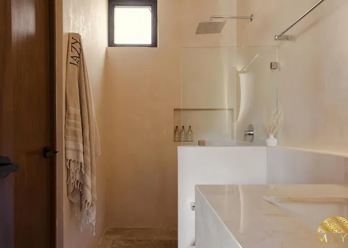 Peregrina Lux Aparthotel 4*