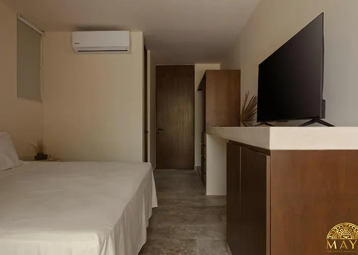 Peregrina Lux Tulum